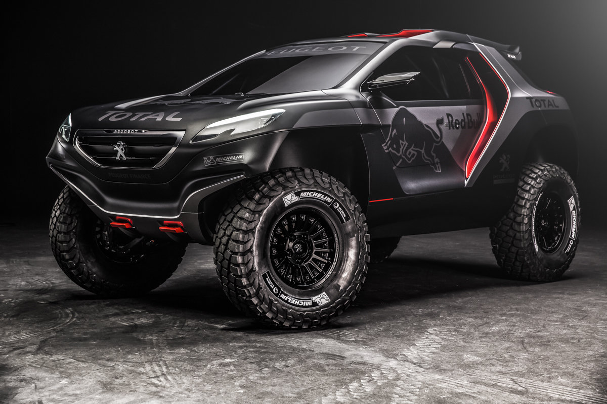 De brute Peugeot 2008 DKR