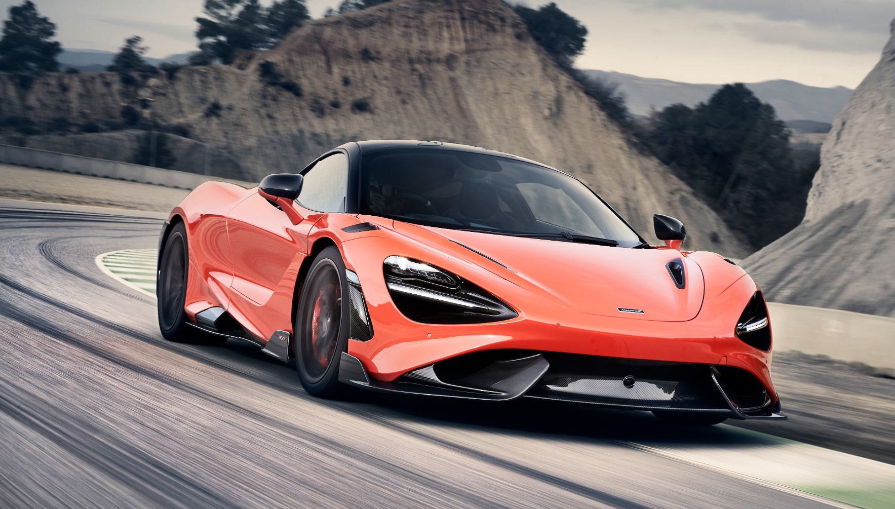 De nieuwe McLaren 765LT is krachtiger, mooier én technischer dan ooit