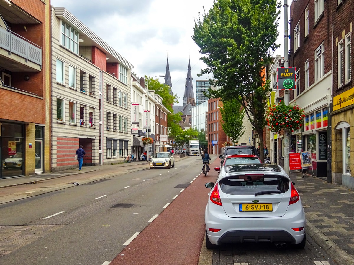 Eén op de vijf auto's in Nederland rijdt nu elektrisch